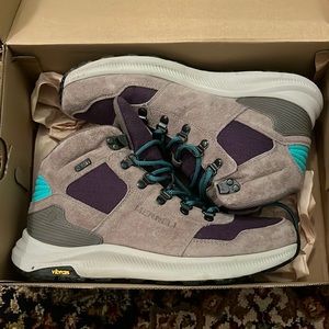 Merrell hiking boots sz 10